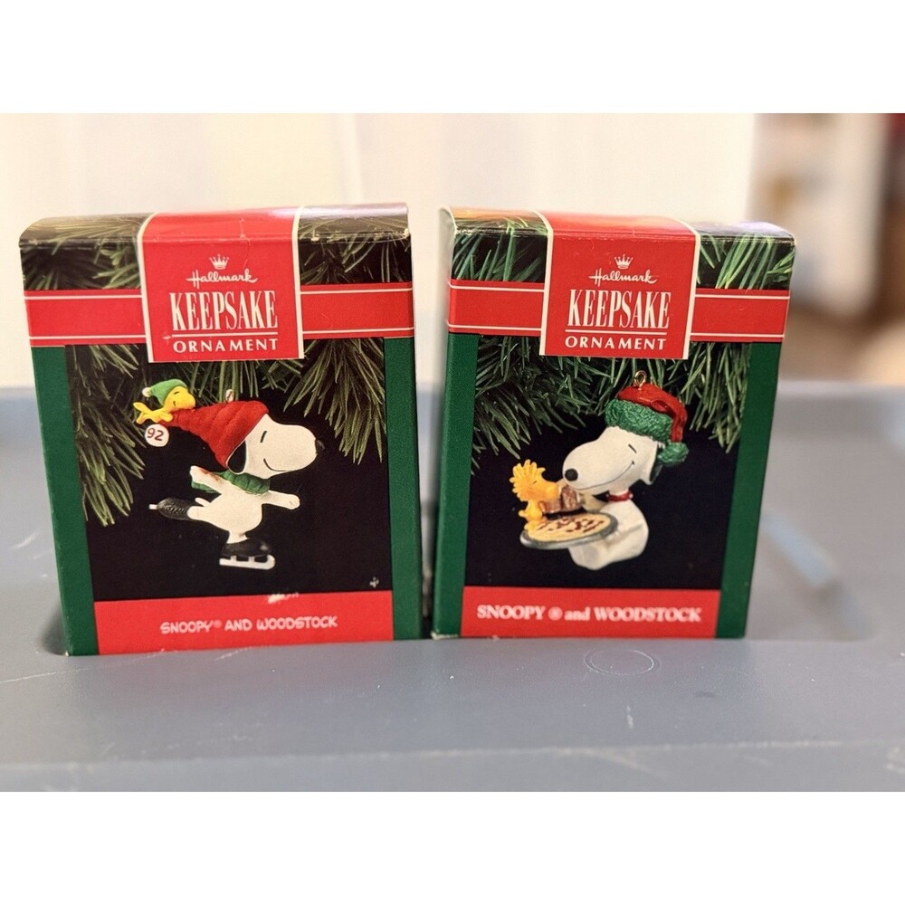 Lot (2) Vintage 90s Hallmark Keepsake Ornaments Snoopy & Woodstock